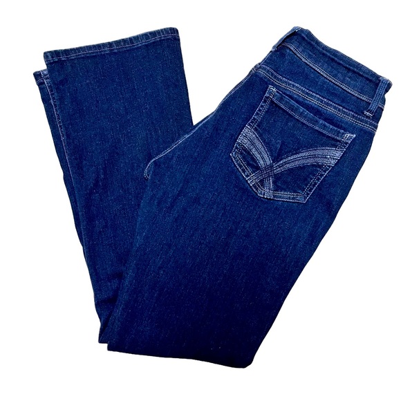 Lee Platinum Label Naturally Slimming Bootcut Jeans Size 6 Short - Picture 1 of 5